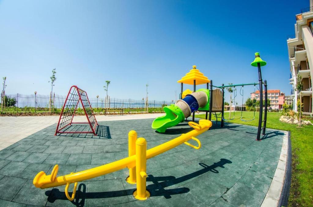 Premier Fort Beach Resort Slăntjev Brjag Exteriör bild
